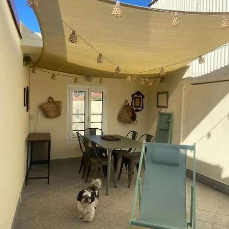 Secret Garden-bike-friendly Home-mandarancio Calice Ligure
