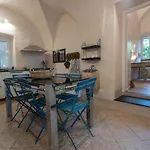 Secret Garden-bike-friendly Home-mandarancio * Calice Ligure
