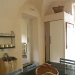 Secret Garden-bike-friendly Home-mandarancio 펜션