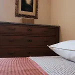 Secret Garden-bike-friendly Home-mandarancio *