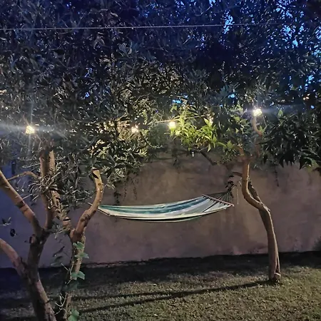 The Secret Garden-bike&climb Friendly Holidays * Calice Ligure