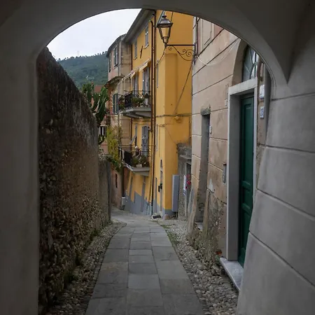 펜션 The Secret Garden-bike&climb Friendly Holidays Calice Ligure