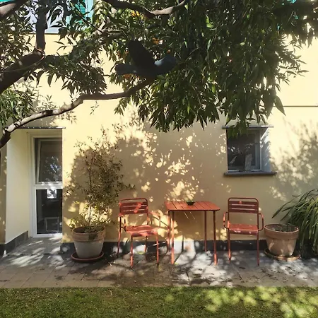 The Secret Garden-bike&climb Friendly Holidays Calice Ligure