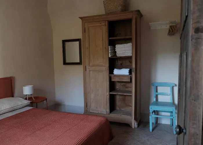 Secret Garden-bike-friendly Home-mandarancio Calice Ligure