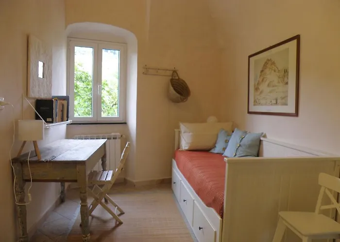 Feriehus Secret Garden-bike-friendly Home-mandarancio *